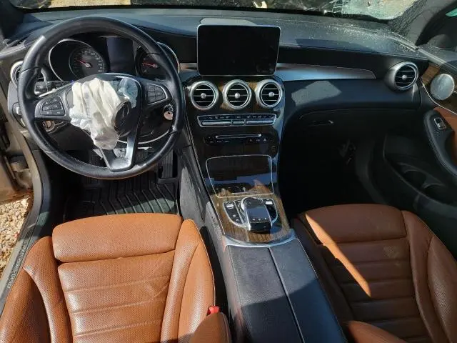 2019 MERCEDES-BENZ GLC 300  