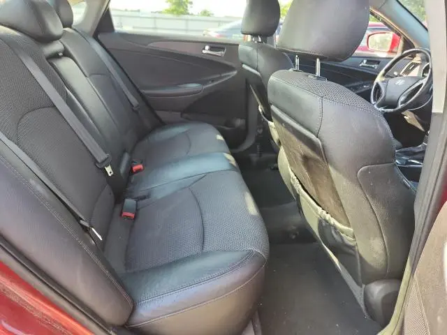 2011 HYUNDAI SONATA SE  