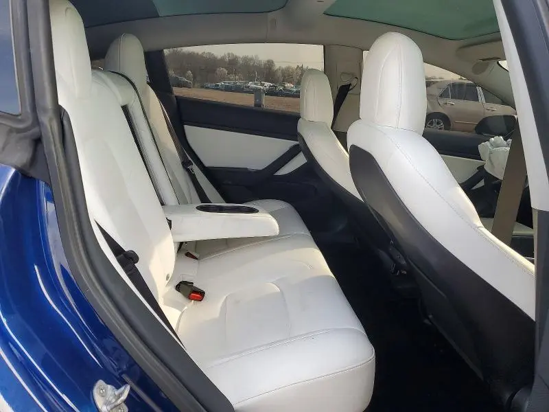 2020 TESLA MODEL 3   