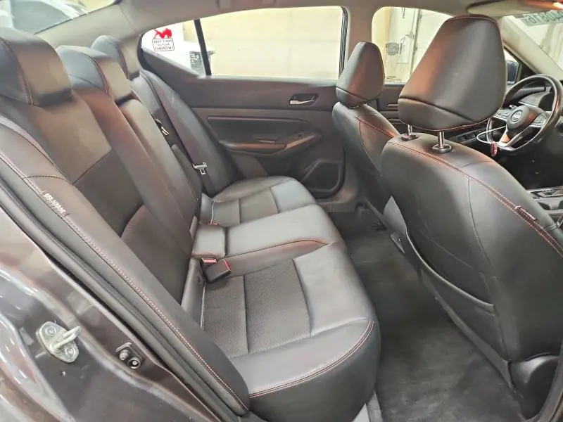 2022 NISSAN ALTIMA SR  