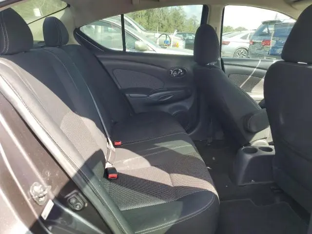 2015 NISSAN VERSA S  