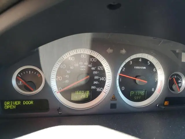 2011 VOLVO XC90 3.2