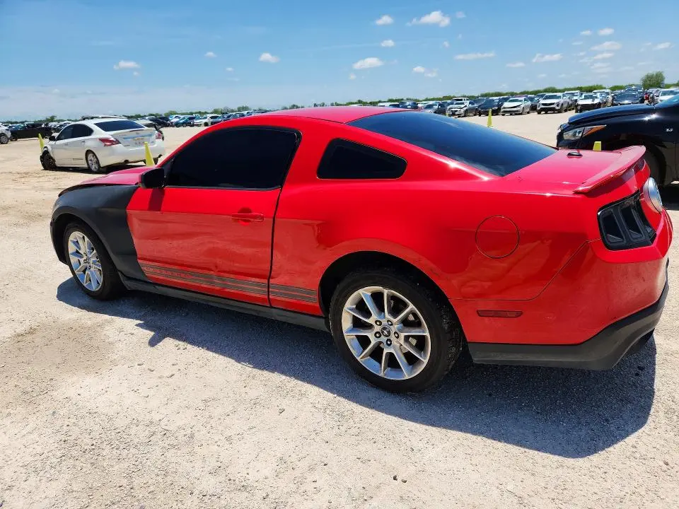2010 FORD MUSTANG   