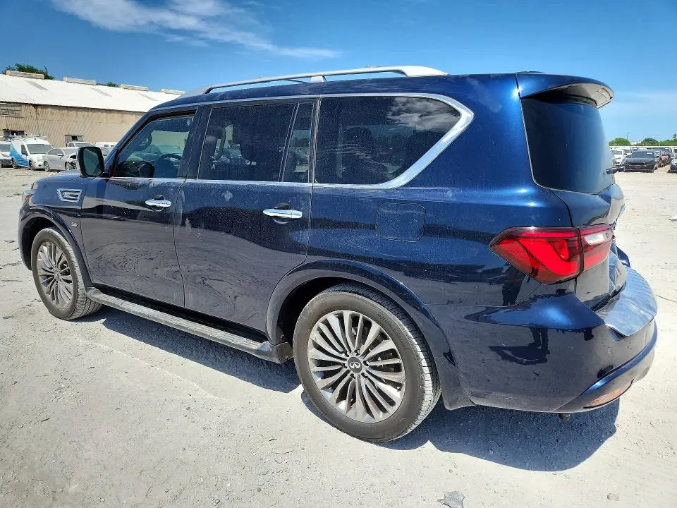 2019 INFINITI QX80 LUXE  