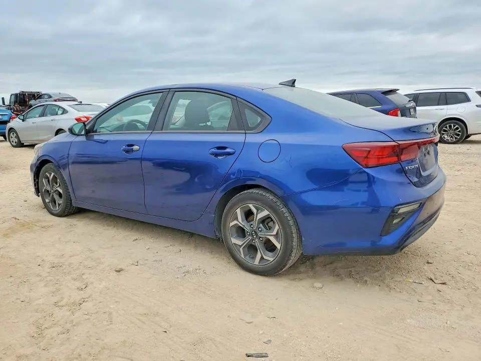 2019 KIA FORTE LXS  