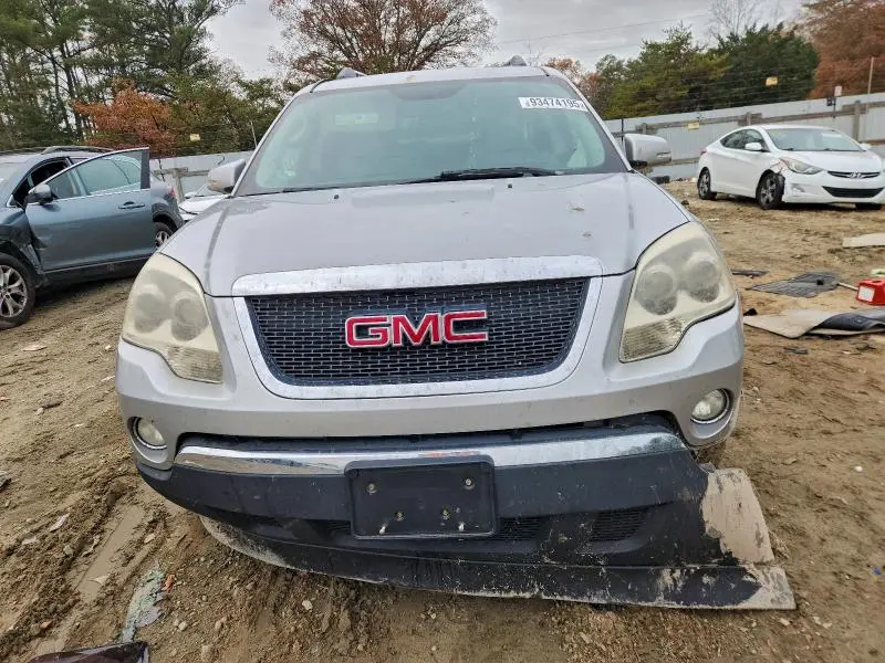 2010 GMC ACADIA SLT-2  