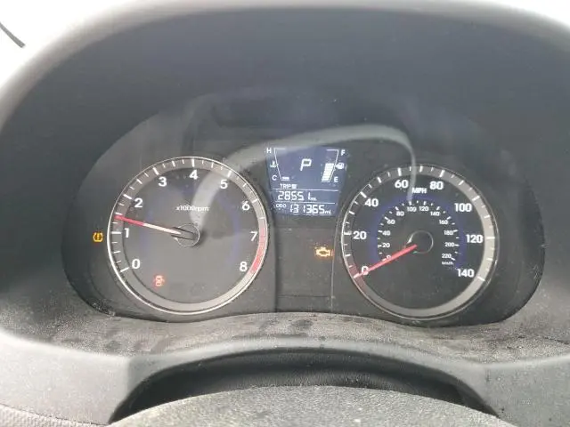2012 HYUNDAI ACCENT GLS  