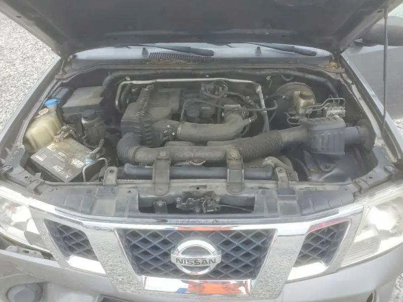 2017 NISSAN FRONTIER SV  