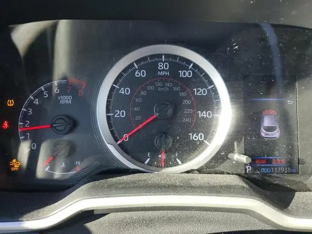 2019 TOYOTA COROLLA SE  