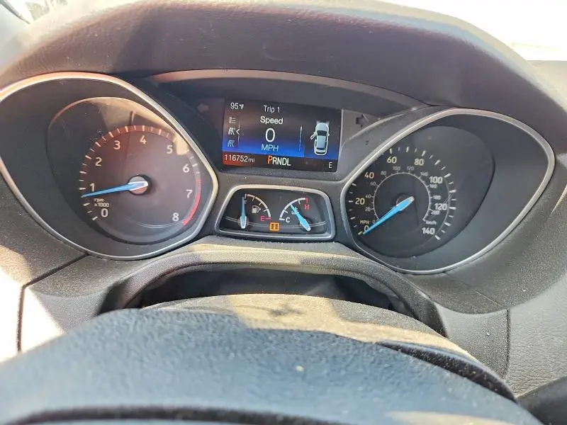 2016 FORD FOCUS SE  