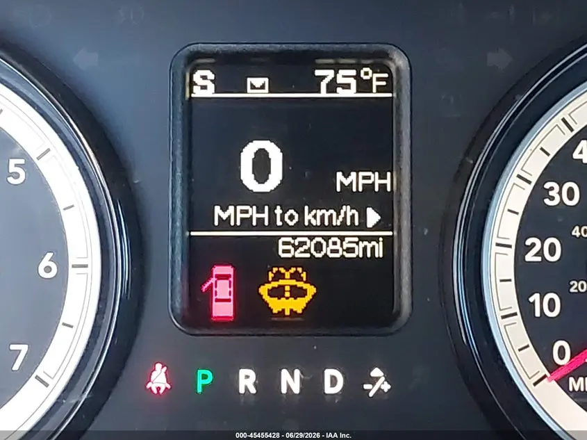 2017 RAM 1500 TRADESMAN  4X4 6'4 BOX