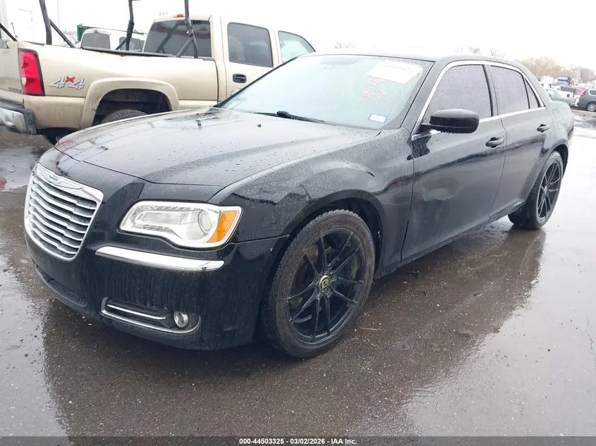 2013 CHRYSLER 300 MOTOWN