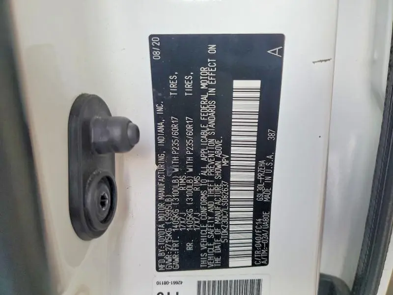 2020 TOYOTA SIENNA LE 8-PASSENGER  