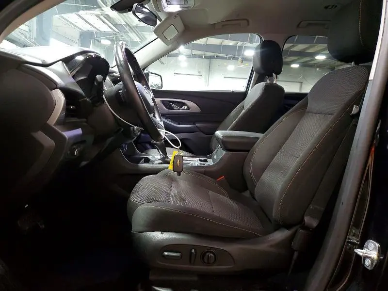2018 CHEVROLET TRAVERSE LT  