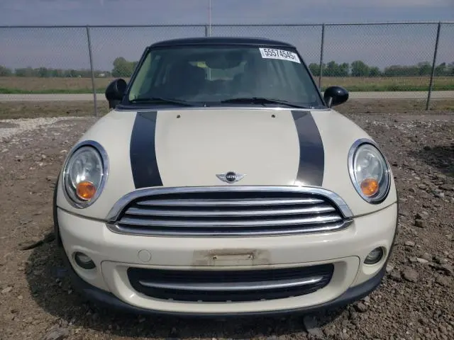 2011 MINI COOPER 