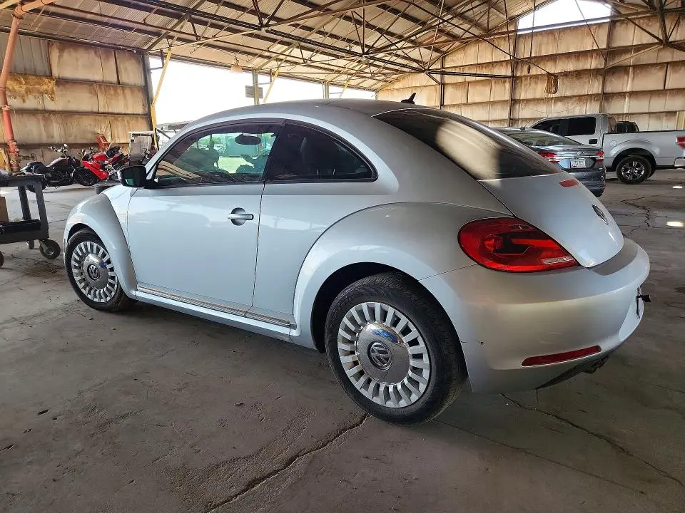2013 VOLKSWAGEN BEETLE   