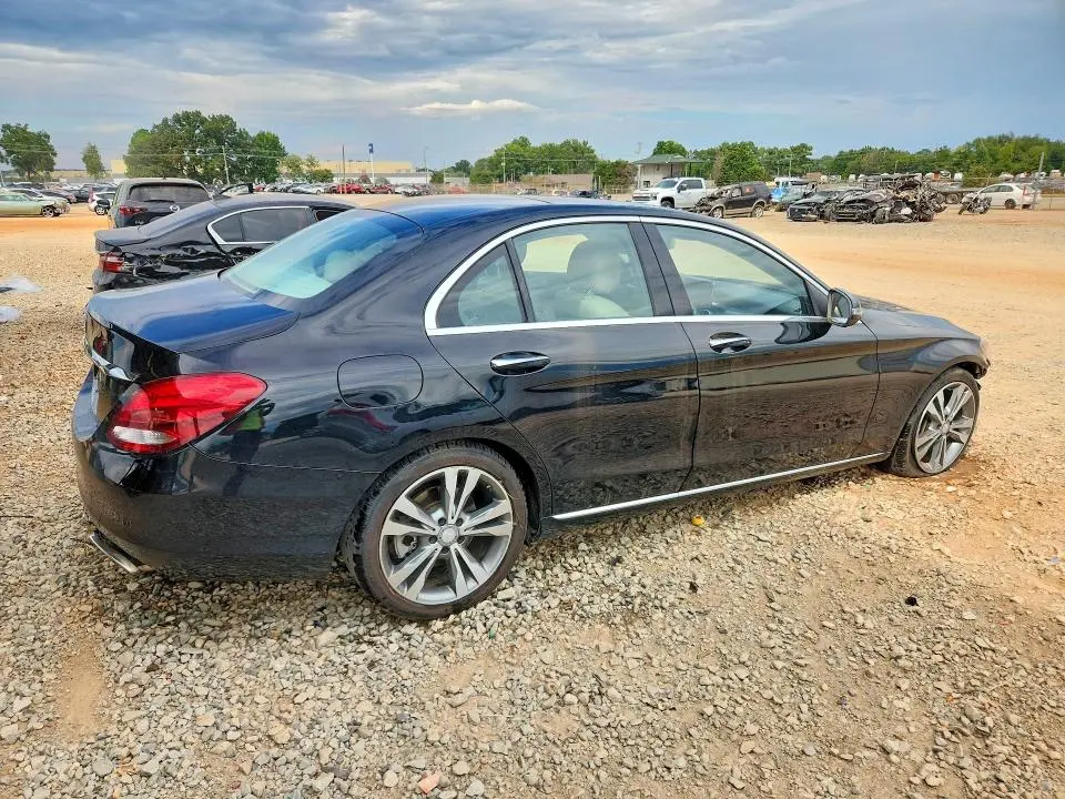 2016 MERCEDES-BENZ C 300  