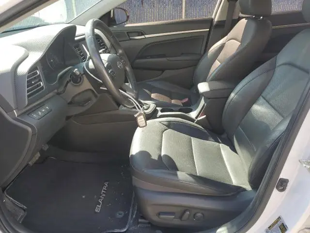 2020 HYUNDAI ELANTRA SEL  