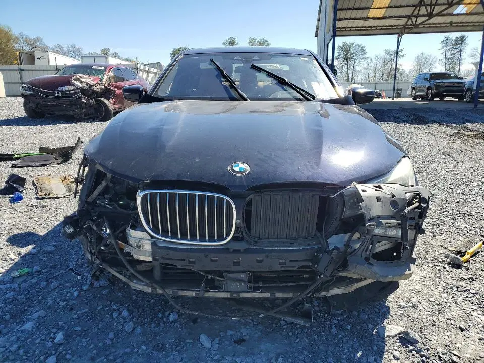 2016 BMW 750 XI  