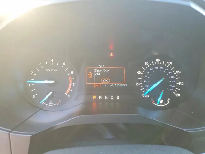 2020 FORD EDGE SE  