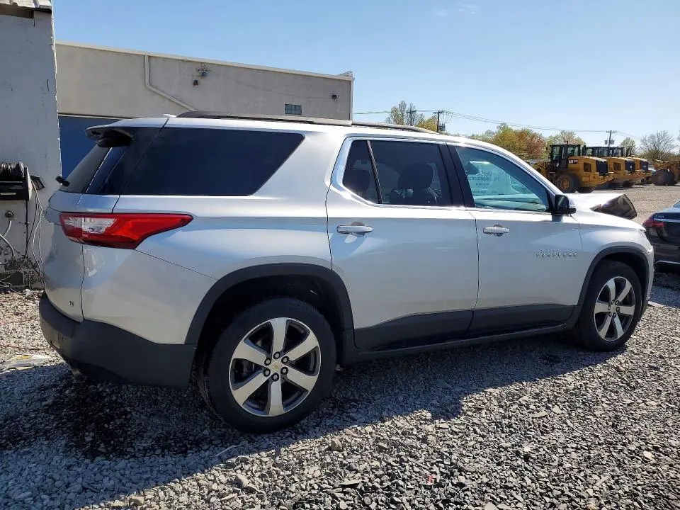 2019 CHEVROLET TRAVERSE LT  