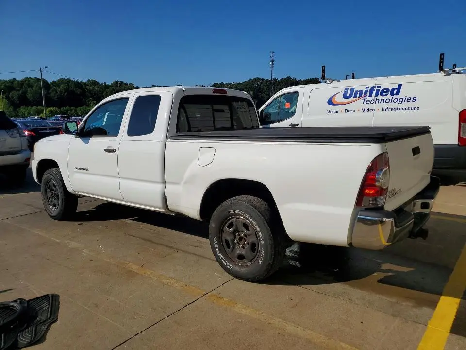 2011 TOYOTA TACOMA BASE  