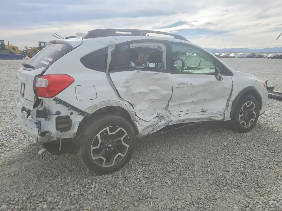 2016 SUBARU CROSSTREK LIMITED  