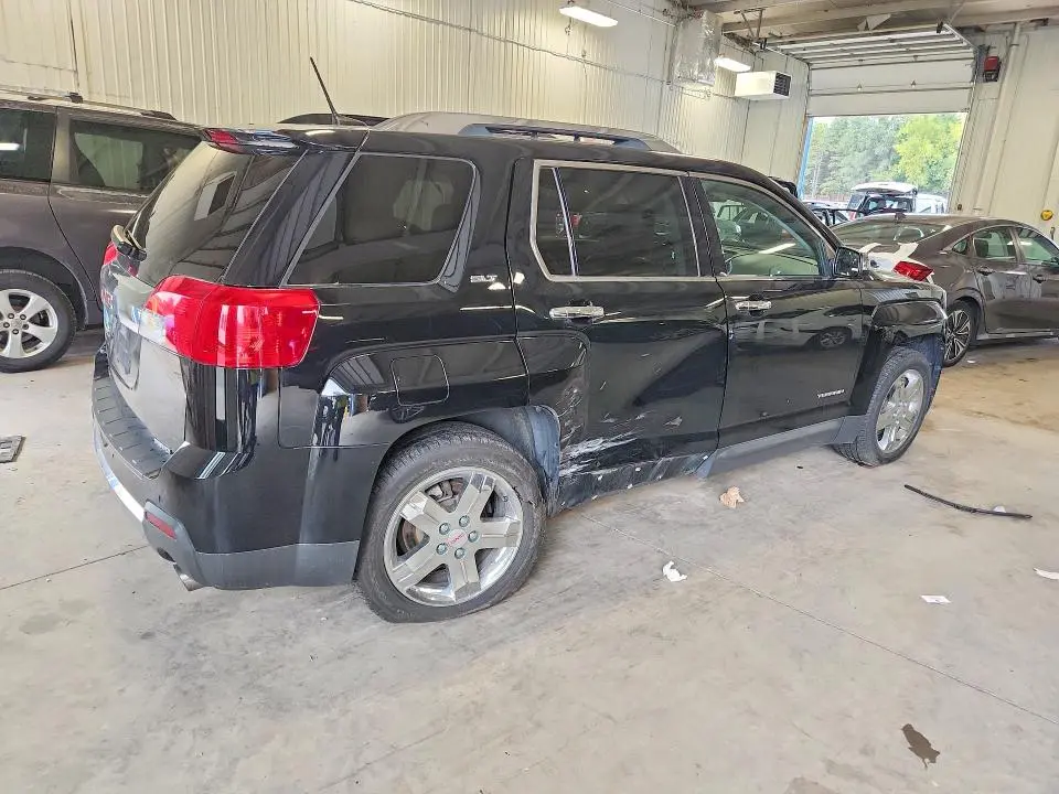 2013 GMC TERRAIN SLT  