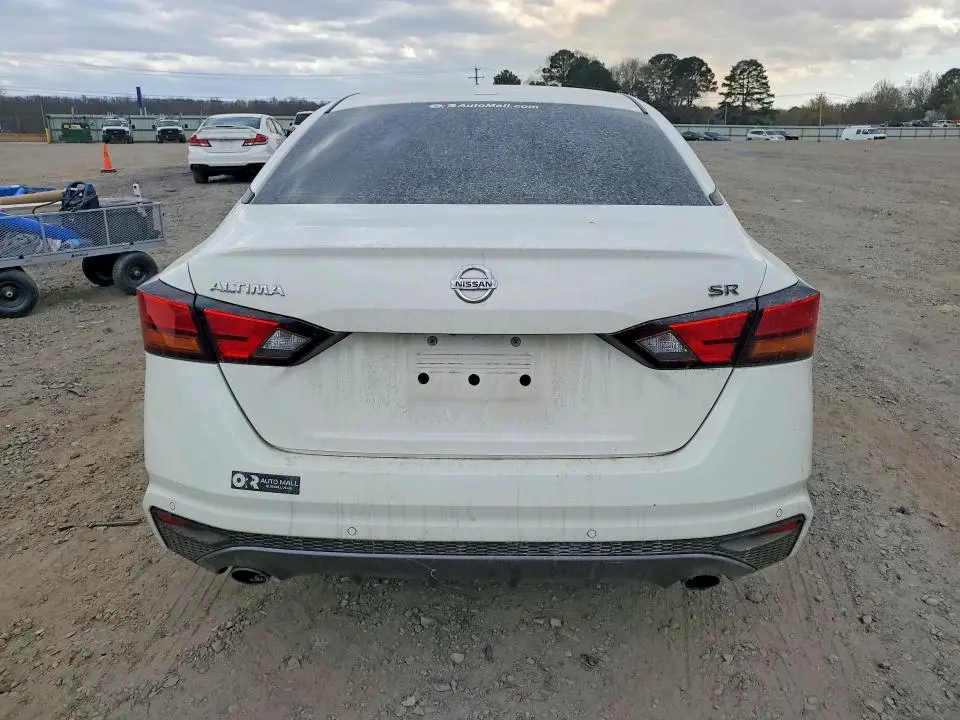 2021 NISSAN ALTIMA 2.5 SR  