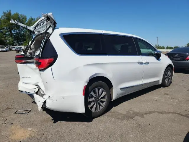2023 CHRYSLER PACIFICA HYBRID LIMITED  