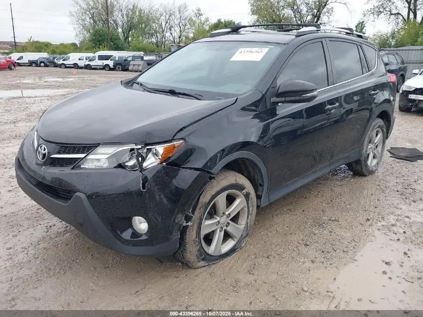 2014 TOYOTA RAV4 XLE