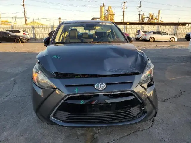 2017 TOYOTA YARIS IA   