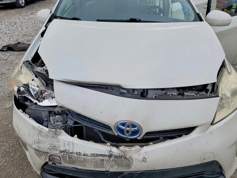 2014 TOYOTA PRIUS TWO  