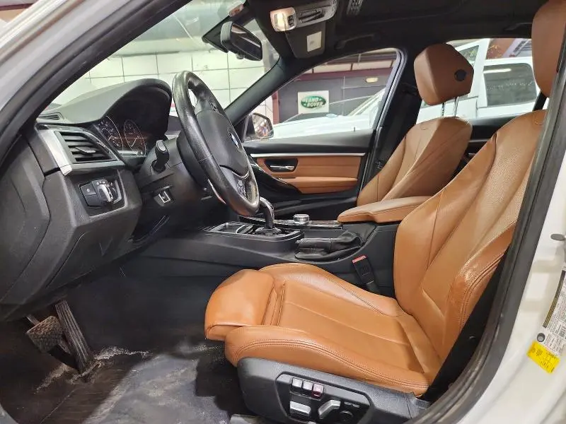 2017 BMW 330 I  