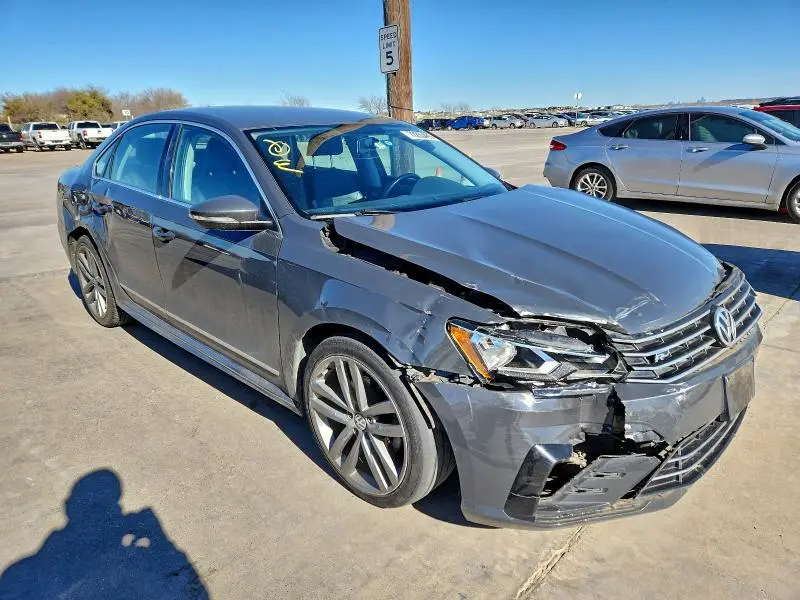 2016 VOLKSWAGEN PASSAT S  