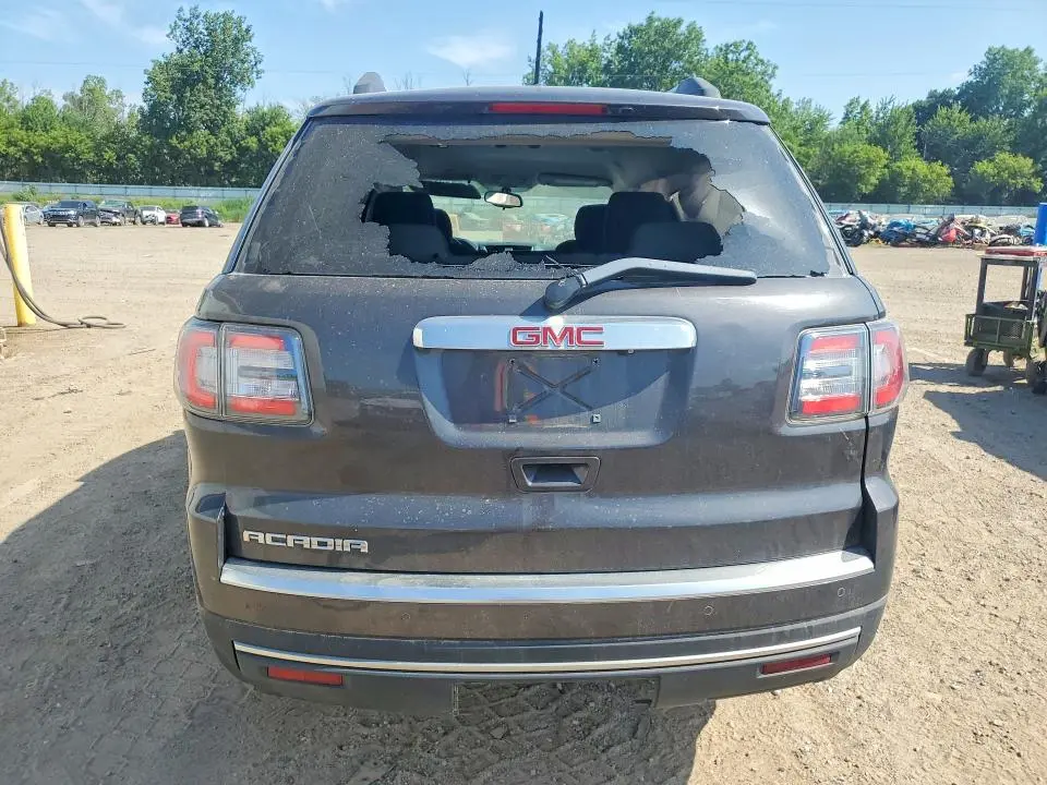 2015 GMC ACADIA SLE  
