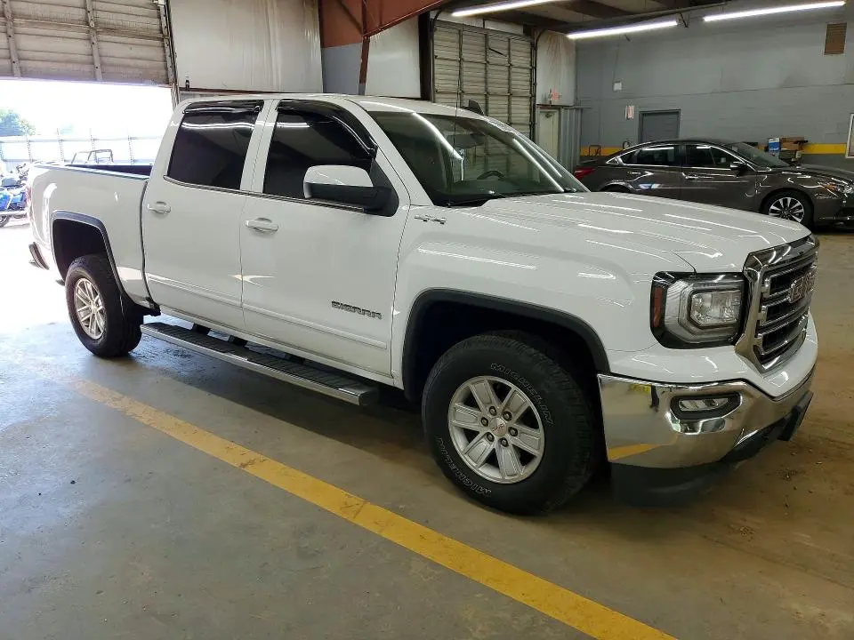 2018 GMC SIERRA K1500 SLE  