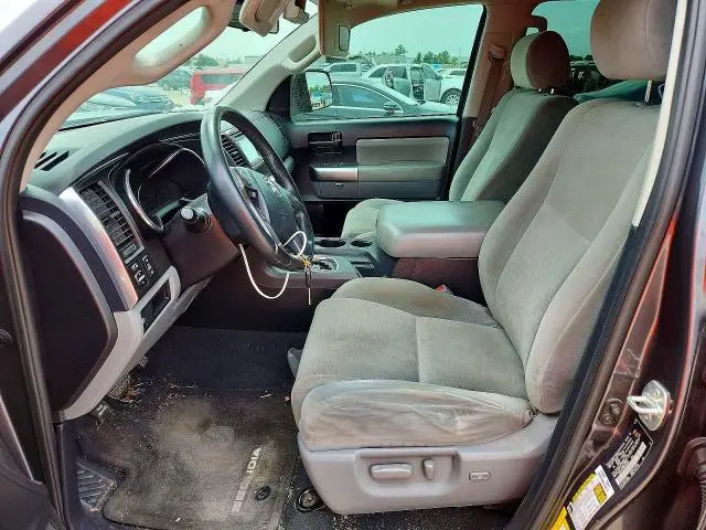 2019 TOYOTA SEQUOIA SR5  