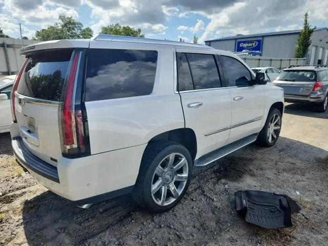 2017 CADILLAC ESCALADE LUXURY  