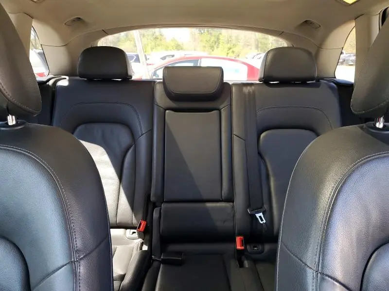 2011 AUDI Q5 PREMIUM PLUS  