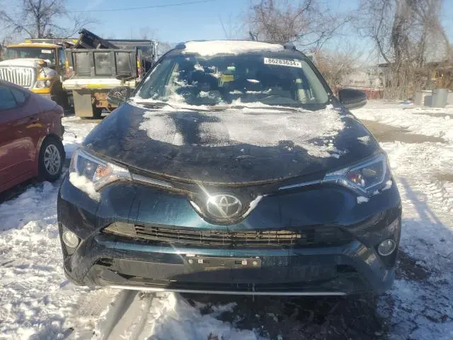 2017 TOYOTA RAV4 XLE  