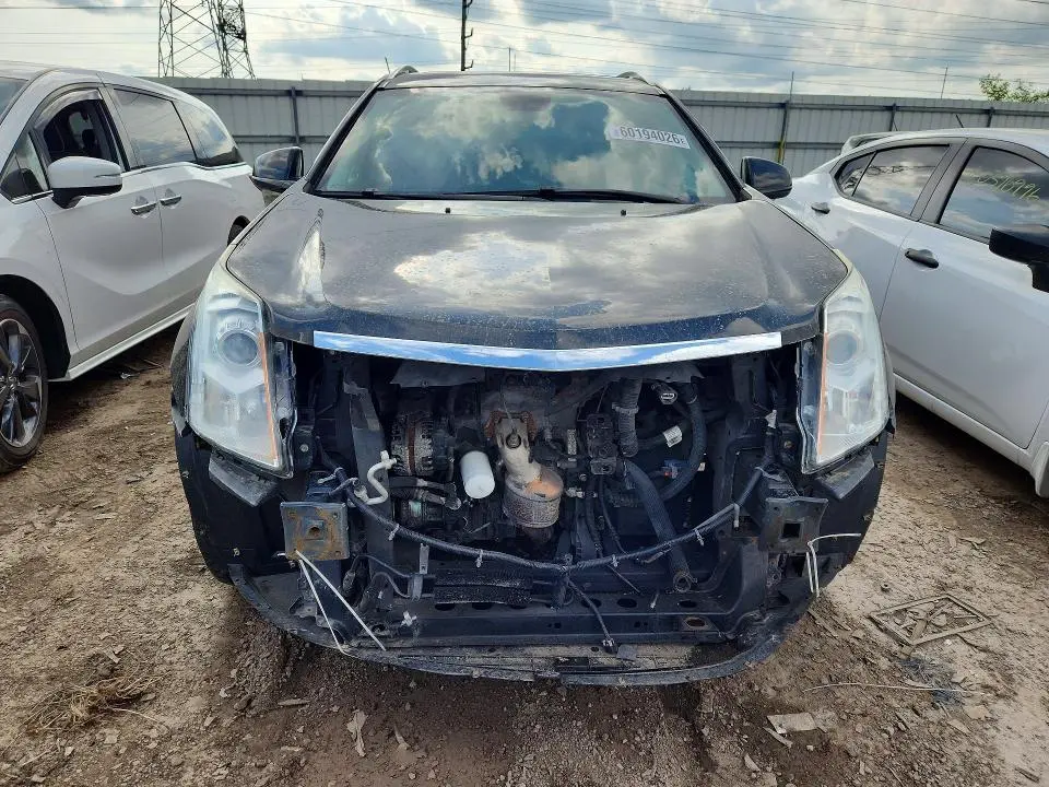 2011 CADILLAC SRX LUXURY COLLECTION  