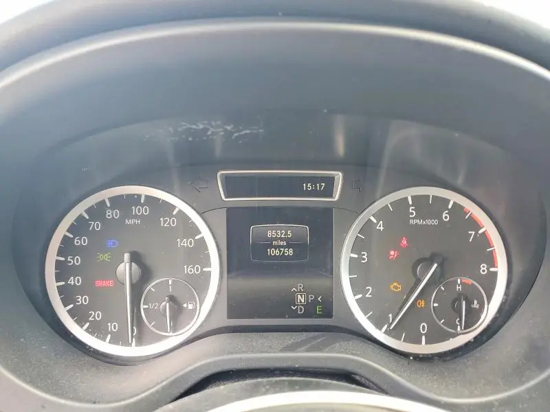 2017 INFINITI QX30 PREMIUM  