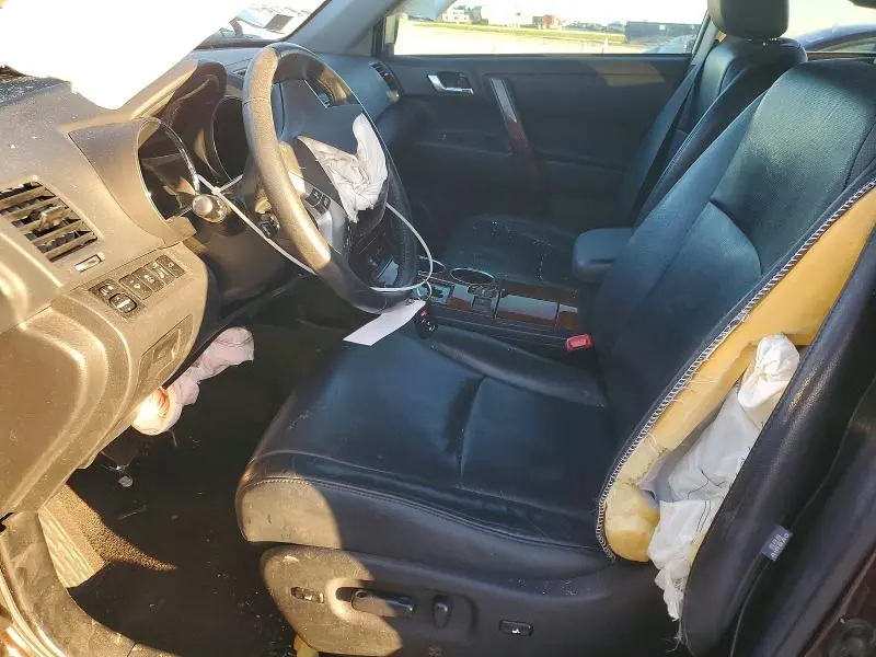 2013 TOYOTA HIGHLANDER LIMITED  