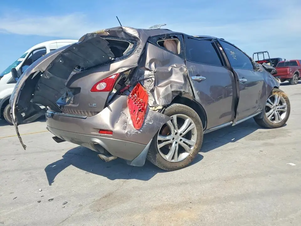 2010 NISSAN MURANO S  
