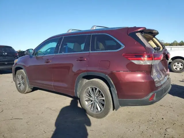 2018 TOYOTA HIGHLANDER SE  