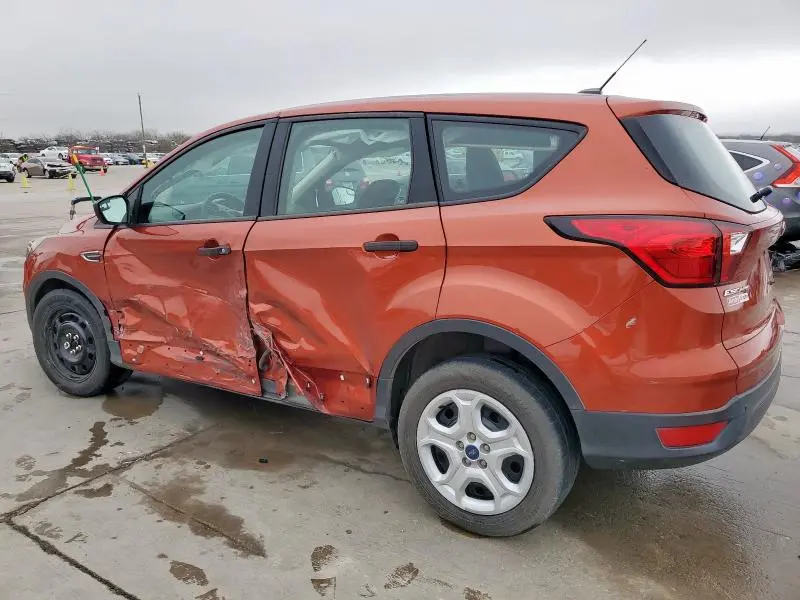 2019 FORD ESCAPE S  