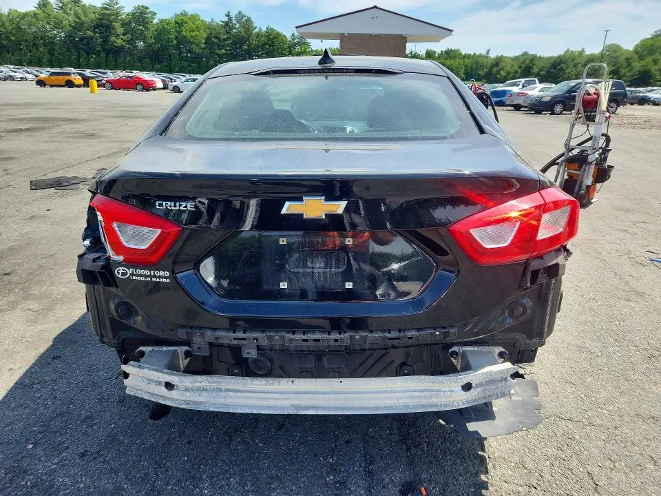 2017 CHEVROLET CRUZE LS  