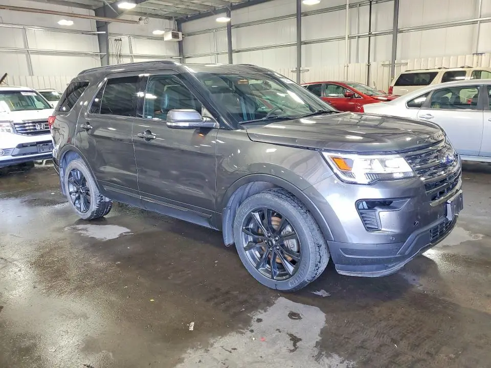 2019 FORD EXPLORER XLT  