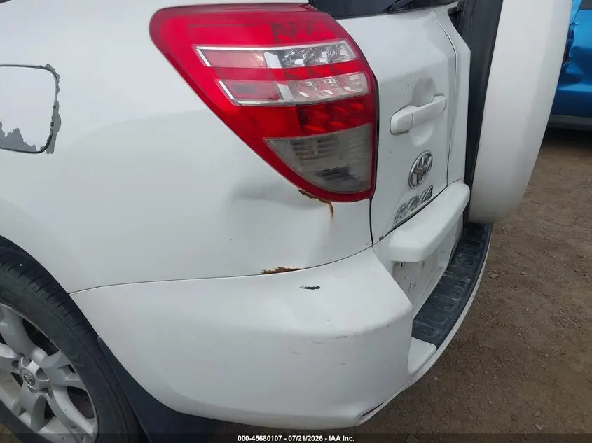 2012 TOYOTA RAV4  
